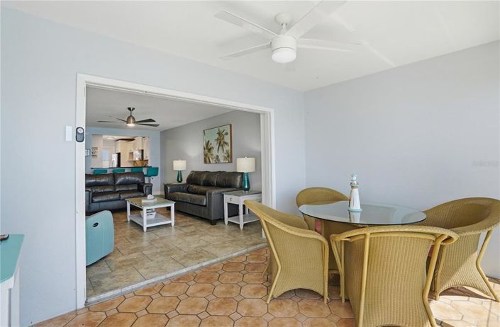 Image No.35-2 Bed Property for sale