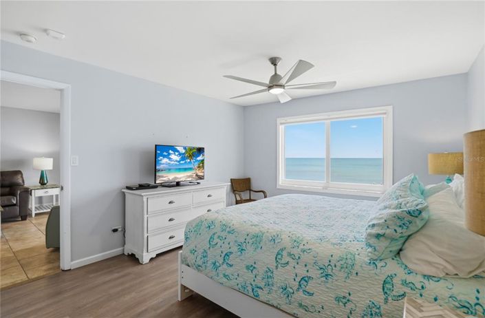 Image No.37-2 Bed Property for sale