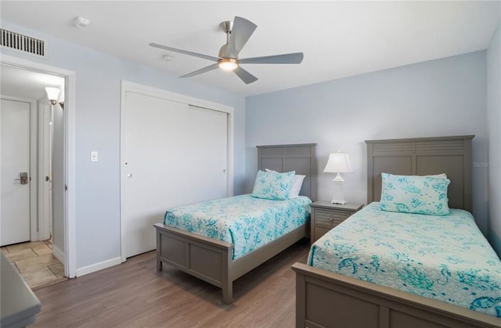 Image No.41-2 Bed Property for sale