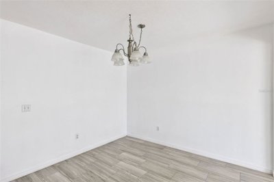 fa005713