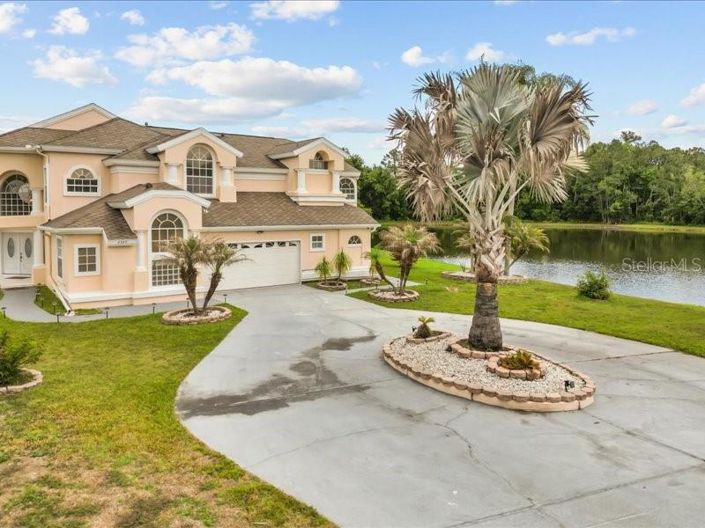 Image No.2-Propriété de 5 chambres à vendre à Kissimmee