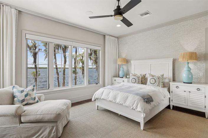 Image No.30-5 Bed Property for sale