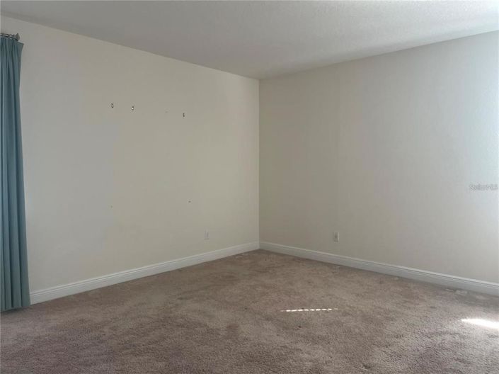 Image No.9-Propriété de 5 chambres à vendre à Kissimmee