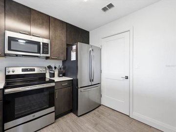 fa005713