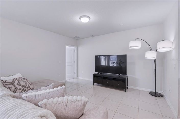 Image No.11-4 Bed Property for sale