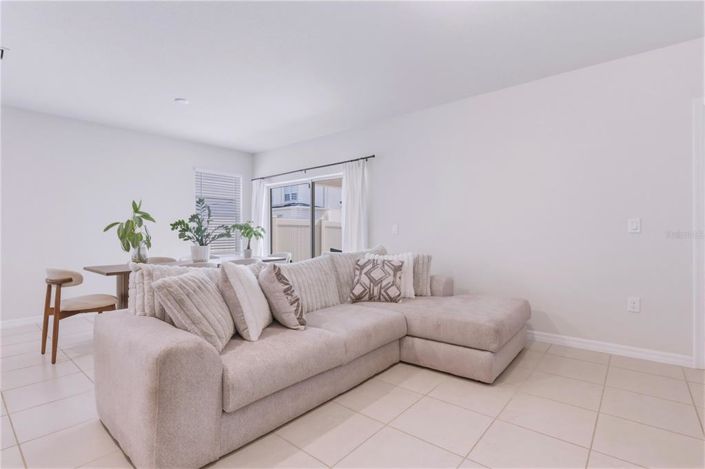 Image No.9-4 Bed Property for sale