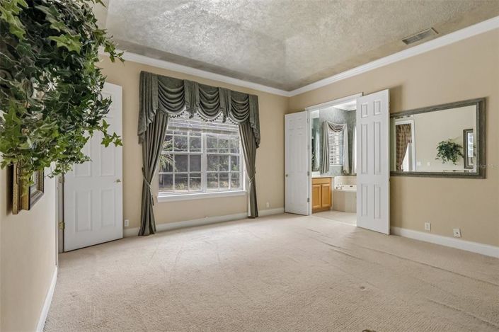 Image No.34-4 Bed Property for sale