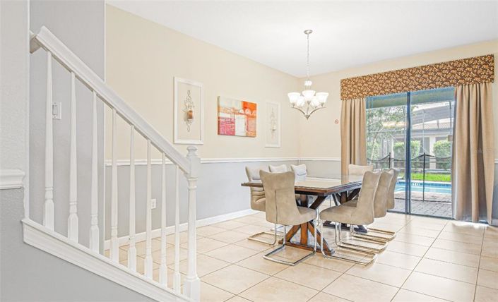Image No.6-8 Bed Property for sale