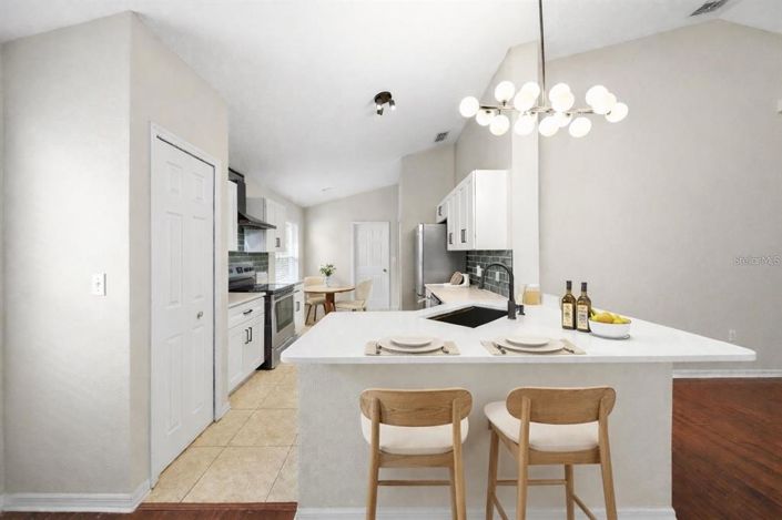 Image No.4-3 Bed Property for sale