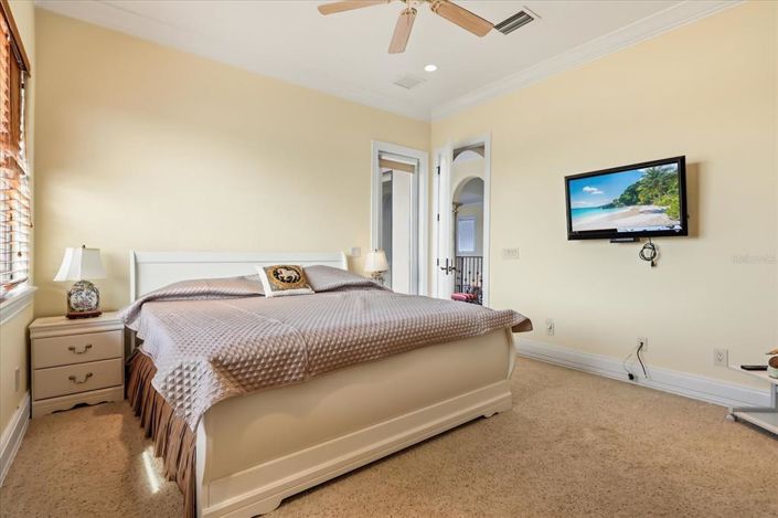 Image No.54-4 Bed Property for sale