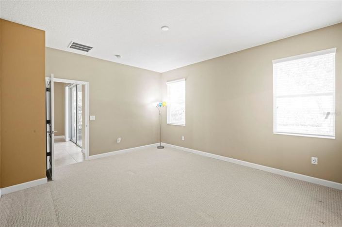 Image No.28-3 Bed Property for sale