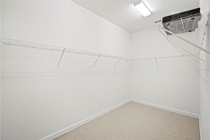 Image No.38-3 Bed Property for sale