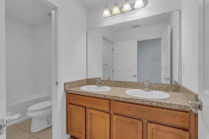 Image No.14-Propriété de 4 chambres à vendre à Kissimmee