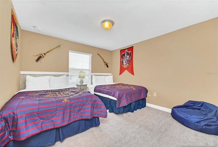 Image No.30-4 Bed Townhouse for sale
