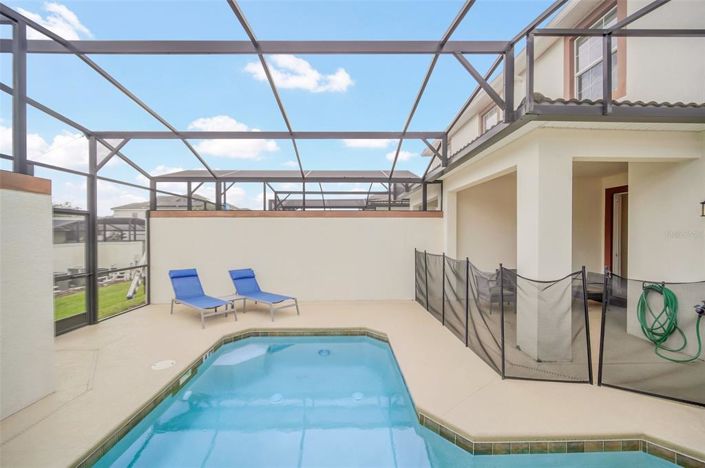 Image No.37-4 Bed Townhouse for sale
