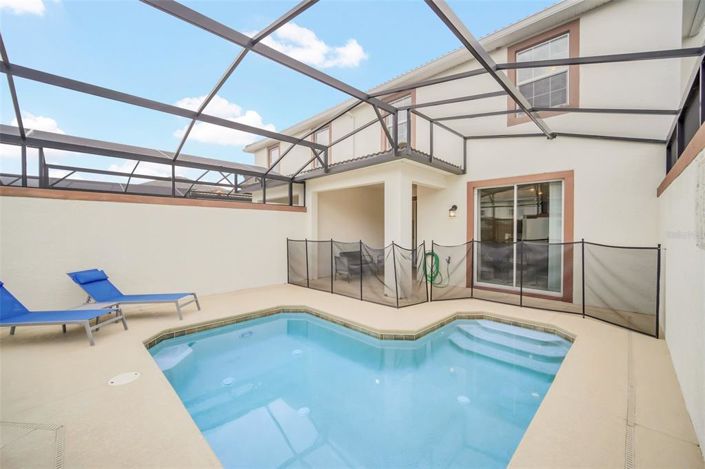 Image No.38-4 Bed Townhouse for sale