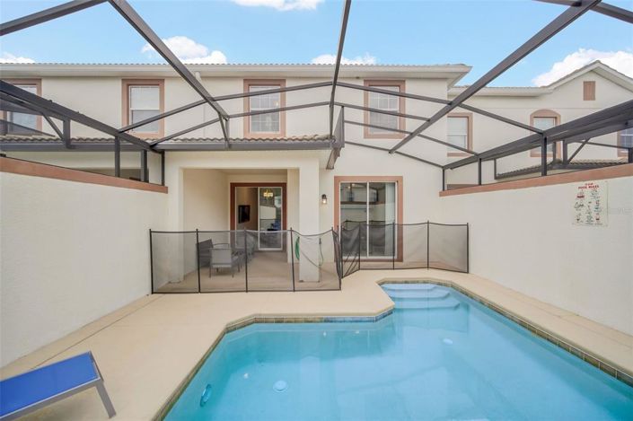 Image No.39-4 Bed Townhouse for sale