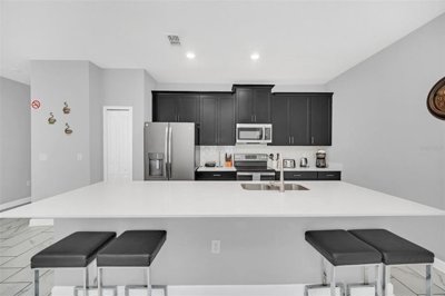 fa005713