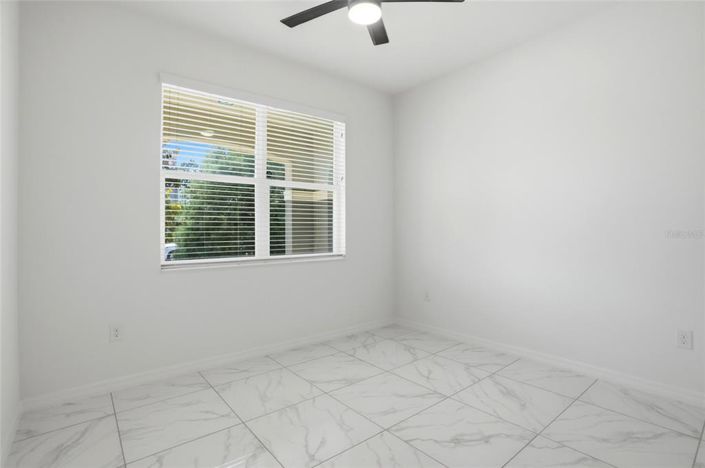 Image No.13-6 Bed Property for sale