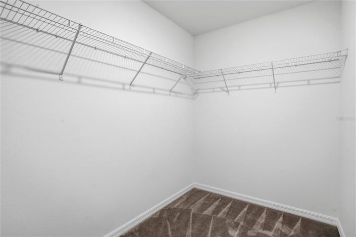Image No.38-6 Bed Property for sale