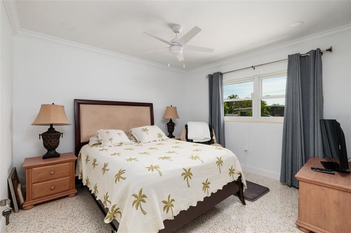 Image No.27-3 Bed Property for sale