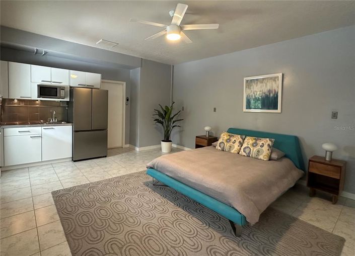 Image No.28-4 Bed Property for sale