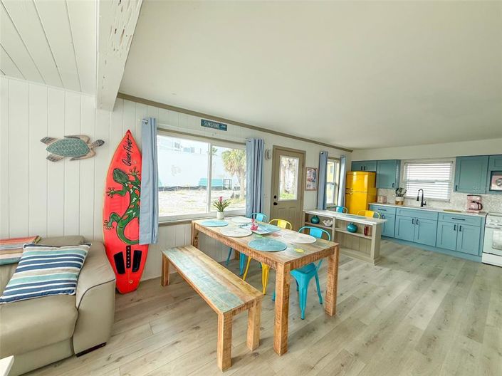 Image No.36-5 Bed Property for sale