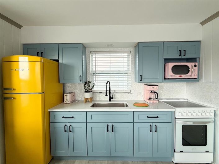 Image No.40-5 Bed Property for sale