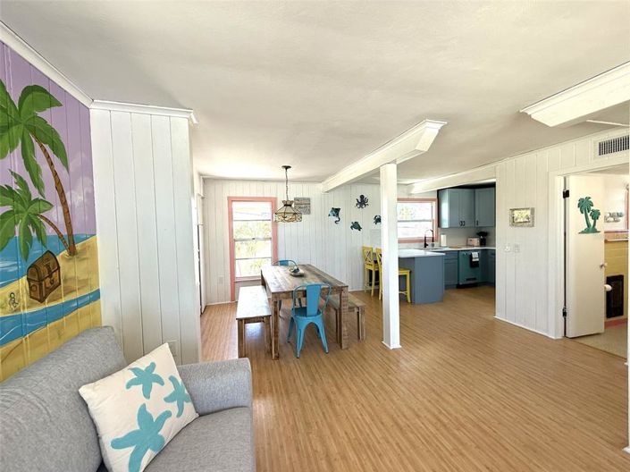 Image No.7-5 Bed Property for sale