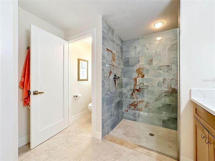 Image No.42-3 Bed Property for sale