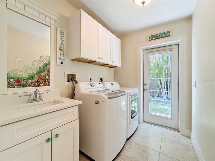 Image No.46-3 Bed Property for sale