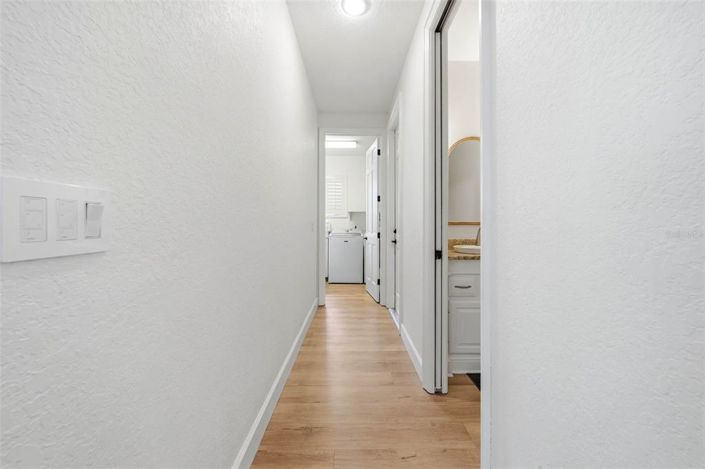 Image No.37-4 Bed Property for sale