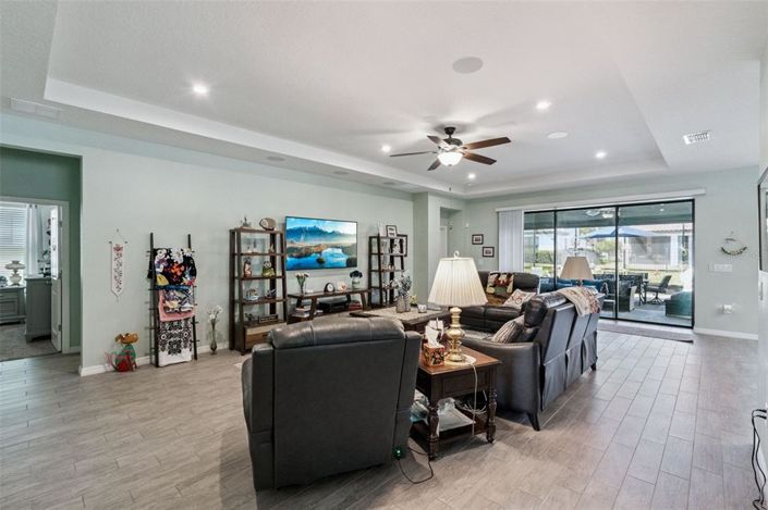 Image No.7-Propriété de 4 chambres à vendre à Kissimmee