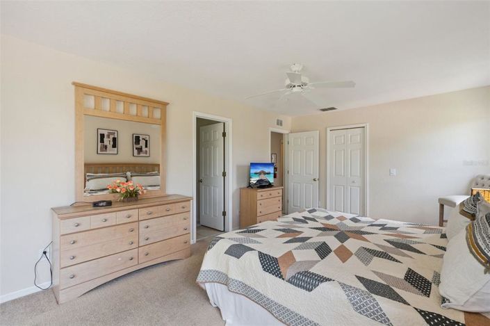Image No.8-4 Bed Townhouse for sale