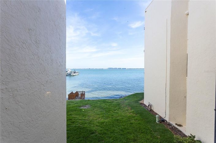 Image No.40-2 Bed Property for sale