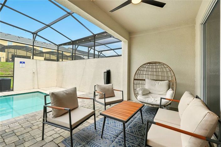 Image No.38-6 Bed Townhouse for sale