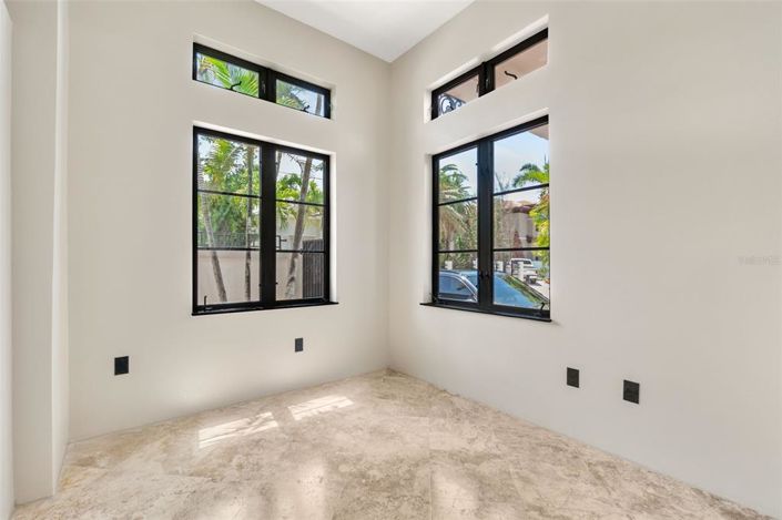 Image No.33-Propriété de 5 chambres à vendre à Sarasota