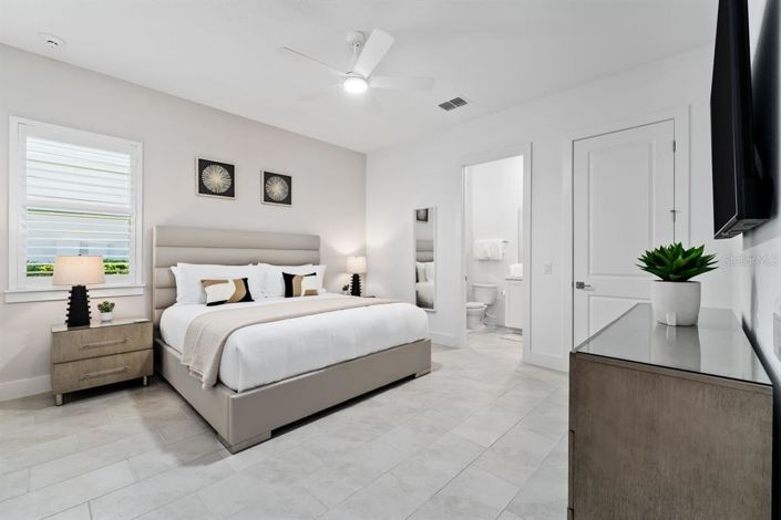 Image No.46-10 Bed Property for sale