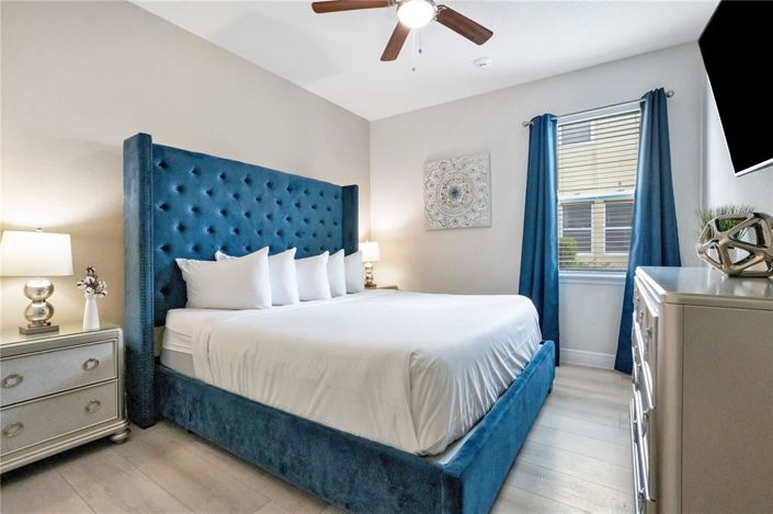 Image No.26-11 Bed Property for sale