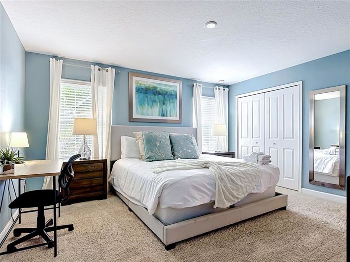 Image No.29-4 Bed Townhouse for sale