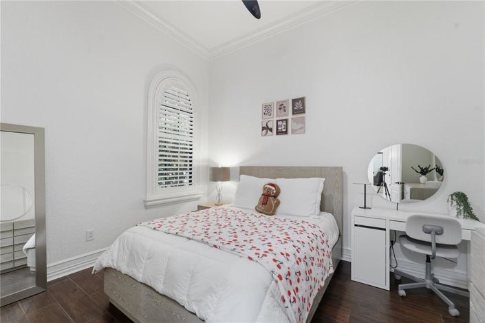 Image No.43-5 Bed Property for sale