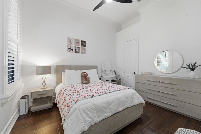 Image No.45-5 Bed Property for sale