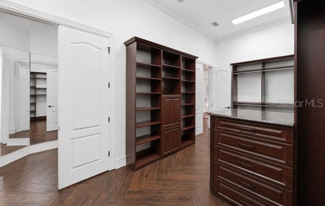 Image No.54-5 Bed Property for sale