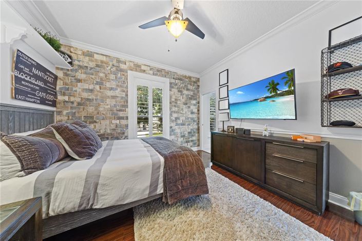 Image No.31-6 Bed Property for sale