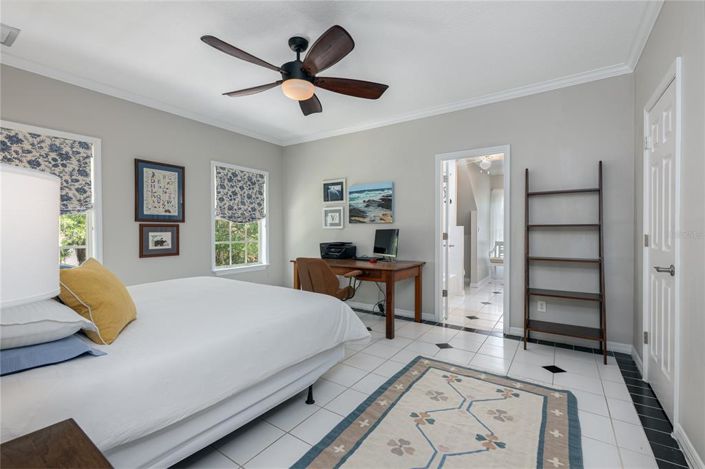 Image No.40-4 Bed Property for sale