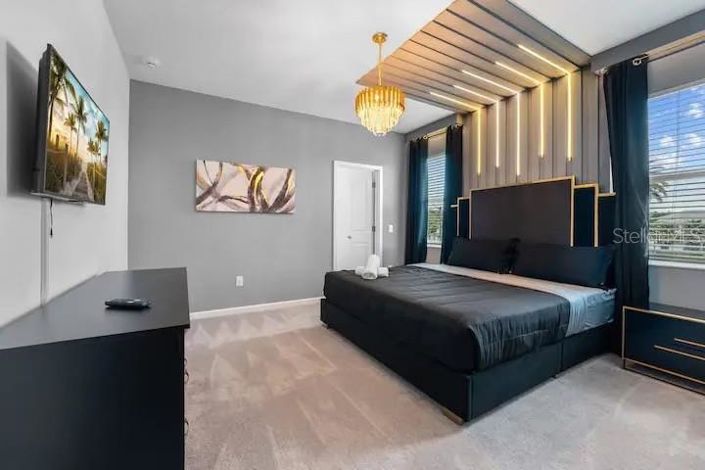 Image No.35-15 Bed Property for sale