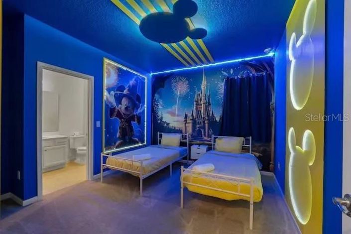 Image No.57-15 Bed Property for sale