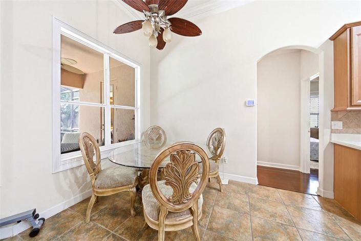 Image No.16-4 Bed Property for sale