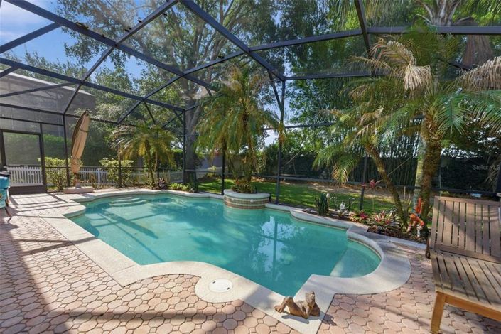 Image No.5-4 Bed Property for sale