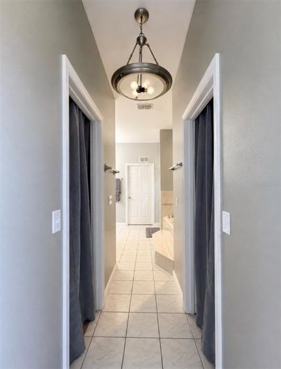 Image No.19-4 Bed Property for sale